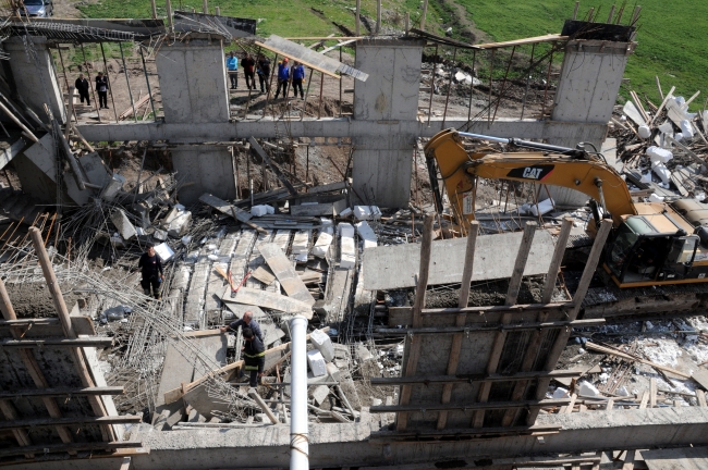 Kahramanmaraş'ta inşaat çöktü: 2 ölü, 5 yaralı